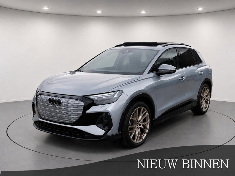 Foto van Audi Q4 e-tron 40 S edition Brons 77 kWh