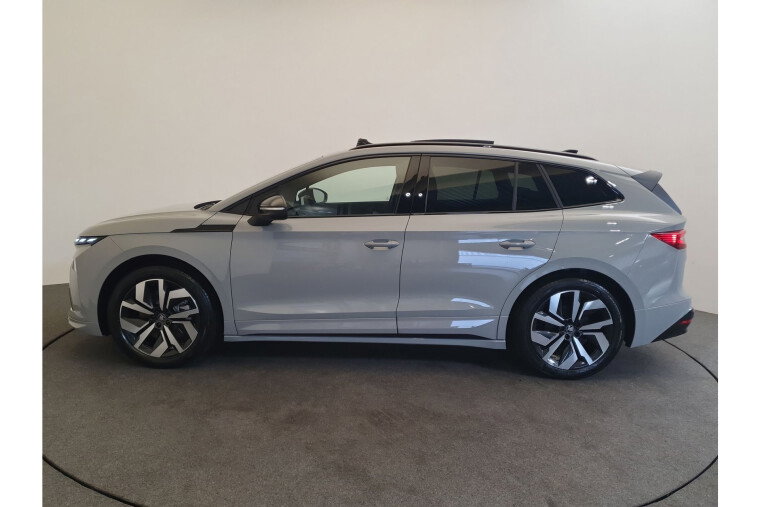Škoda Enyaq 85 Sportline 82 kWh 286pk 2.000kg trekgewicht, Panoramadak, Wegklapbare trekhaak
