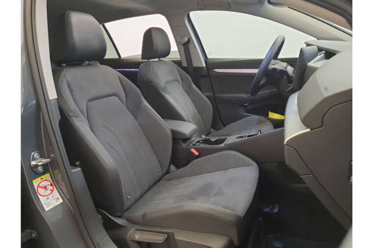 Volkswagen Golf 1.5 eTSI 115pk DSG/AUT Life Edition Panoramadak, Camera, ergoActive
