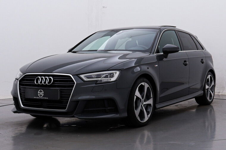 Foto van Audi A3 Sportback 1.5 TFSI CoD Sport 2x S Line 150PK | Panorama | Keyless | LED | MMI Garantie