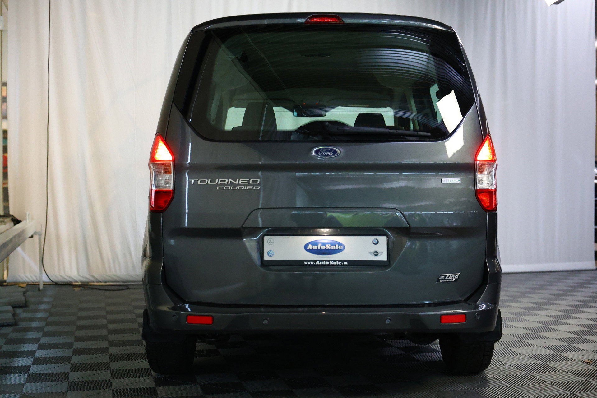 Ford 1.0 Titanium AIRCO CRUISE PDC BT STOELVW '17 - foto 6