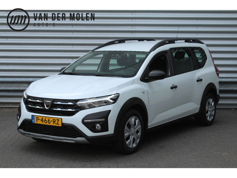 Foto van Dacia Jogger 1.0 TCe 111pk Essential 7p. NL-Auto NAP