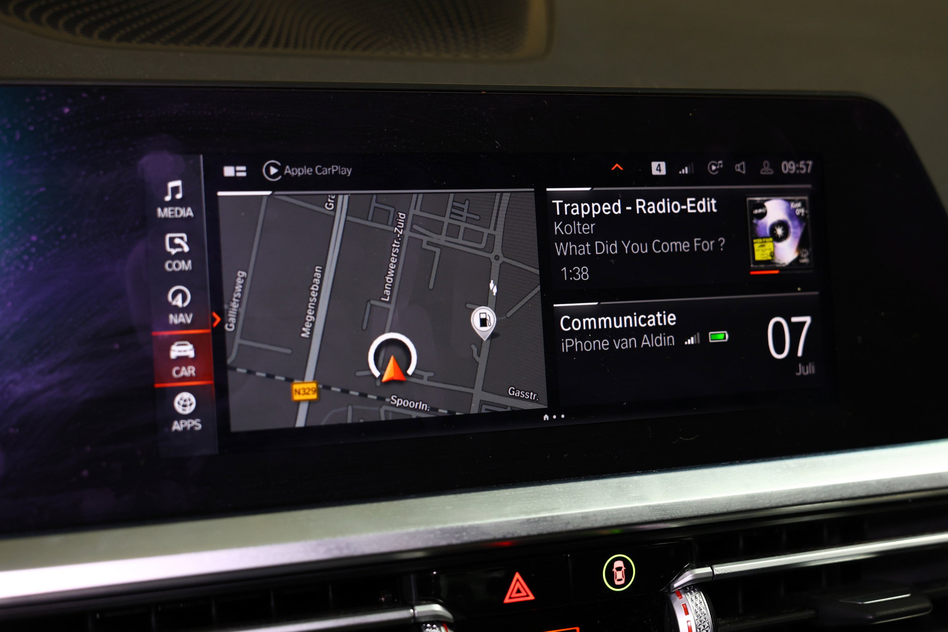 BMW 318i Business M SPORT Edition AVM SPORTLEDER NAVI CARPLAY VIRTUAL '21 - foto 21