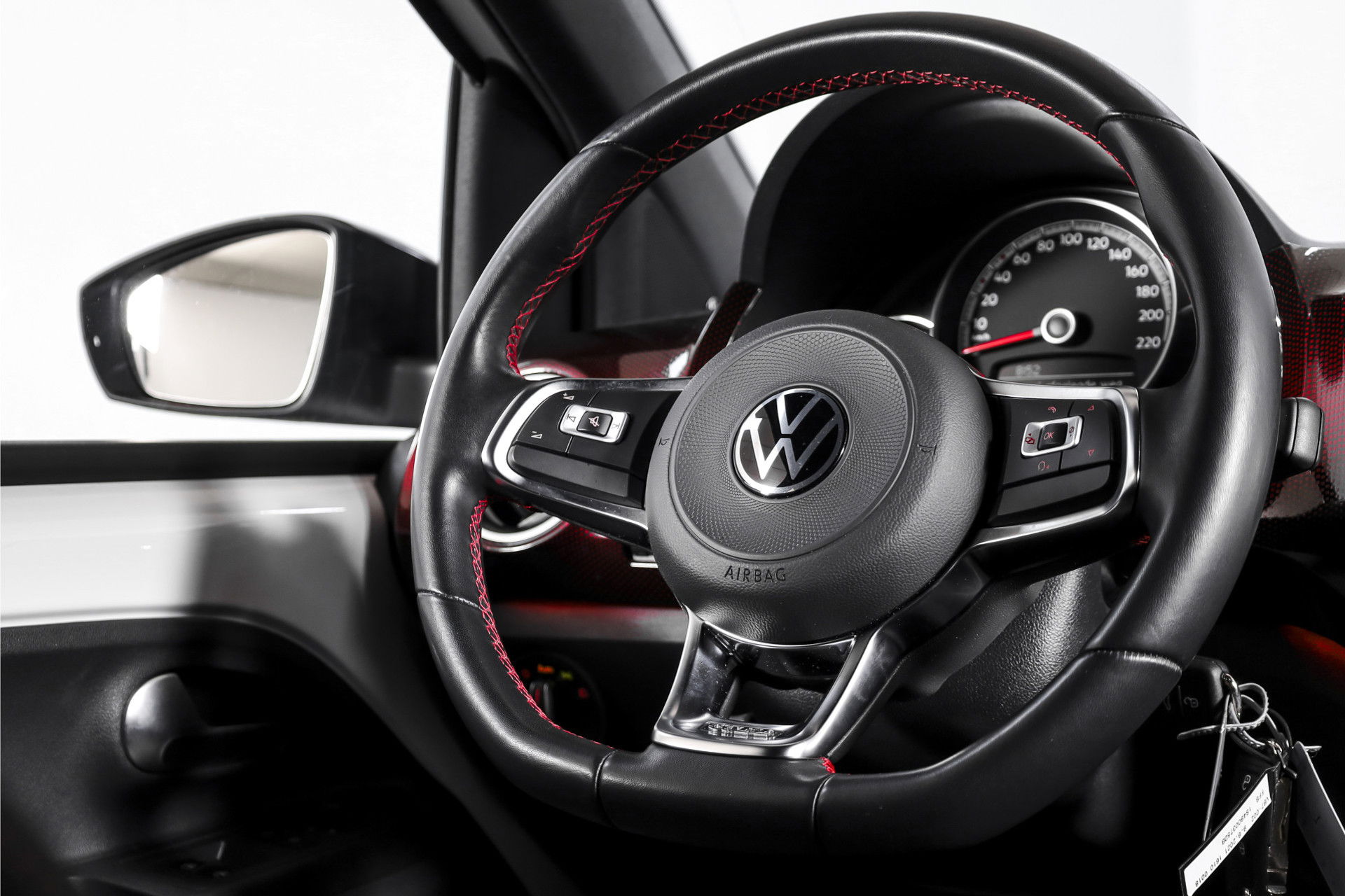 Volkswagen - up!