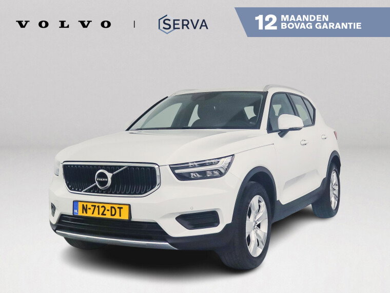 Foto van Volvo XC40 T2 Momentum Business | Parkeercamera | Cruise control adaptief | Stoel- en stuurverwarming | Trekhaak