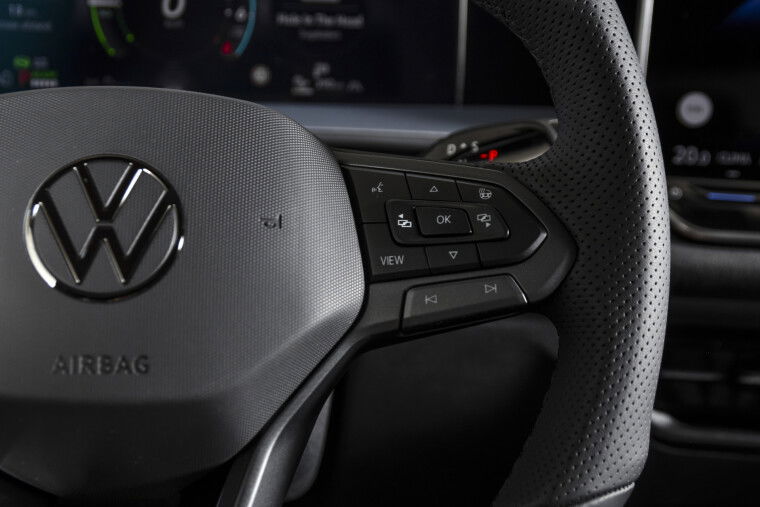 Volkswagen - Tayron