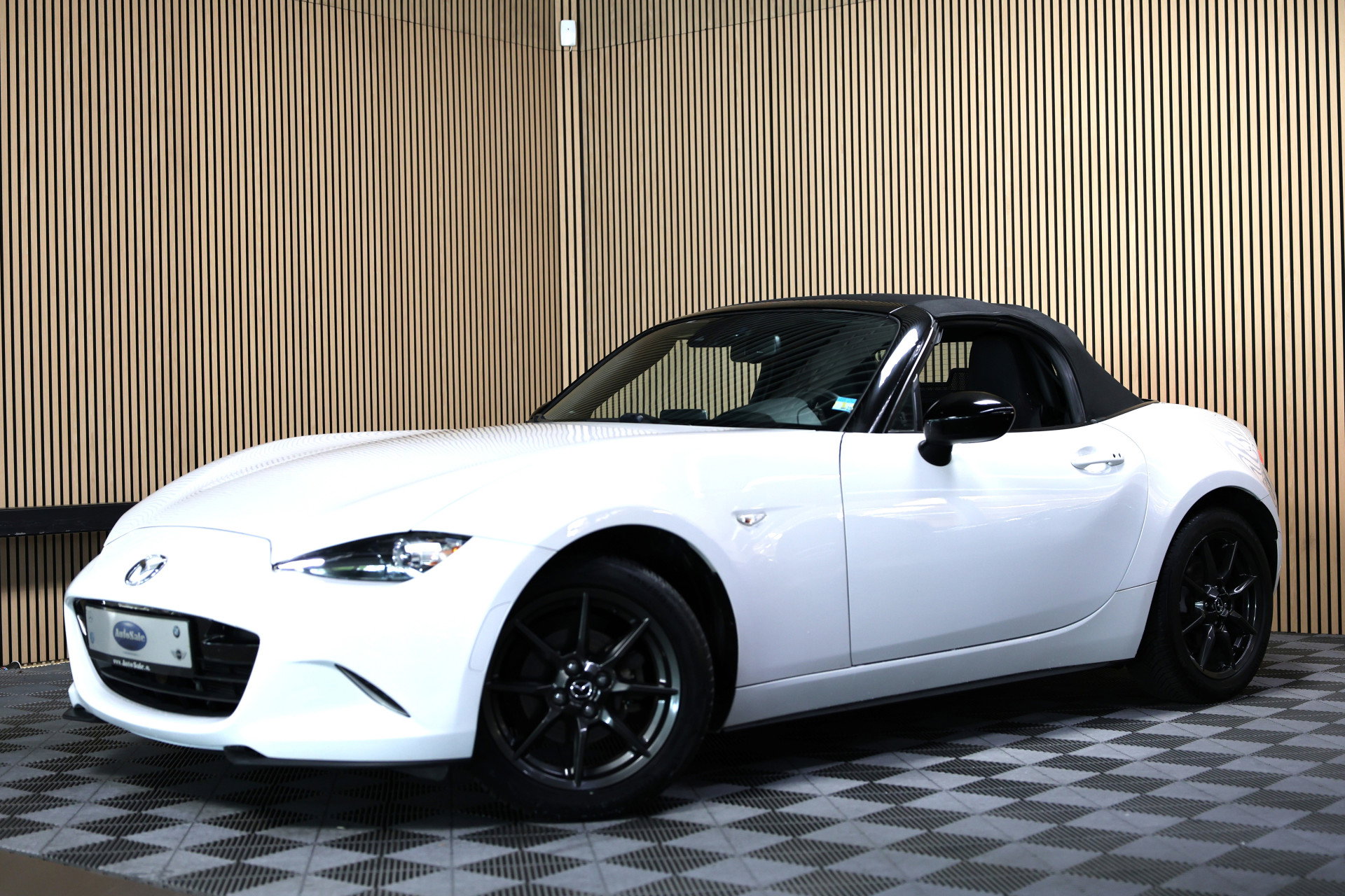 Mazda 1.5 SkyActiv-G 131 GT-M BOSE LEDER NAVI KEYLESS CRUISE BT "16 - foto 10