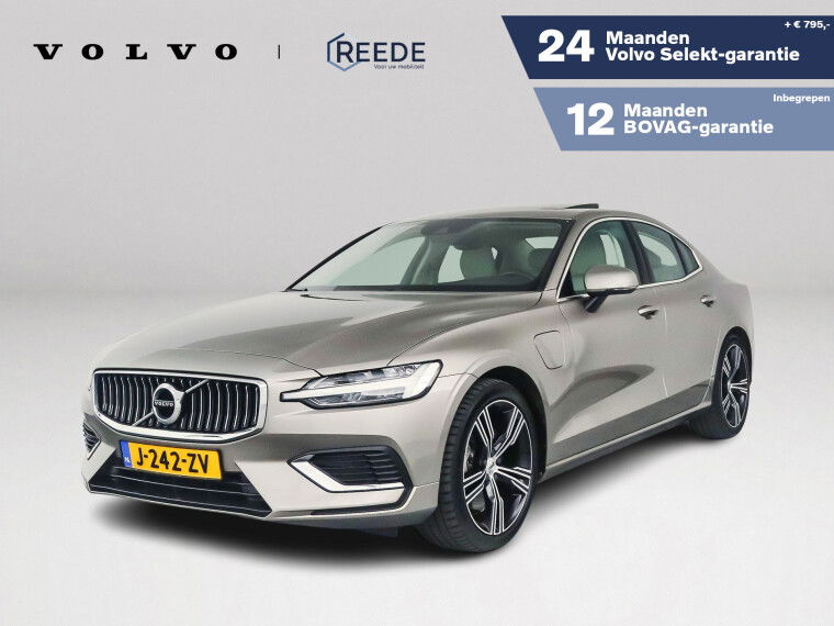 Foto van Volvo S60 Recharge T8 AWD Inscription | Panoramadak | Parkeercamera | Stoel- en Stuurverwarming | Trekhaak