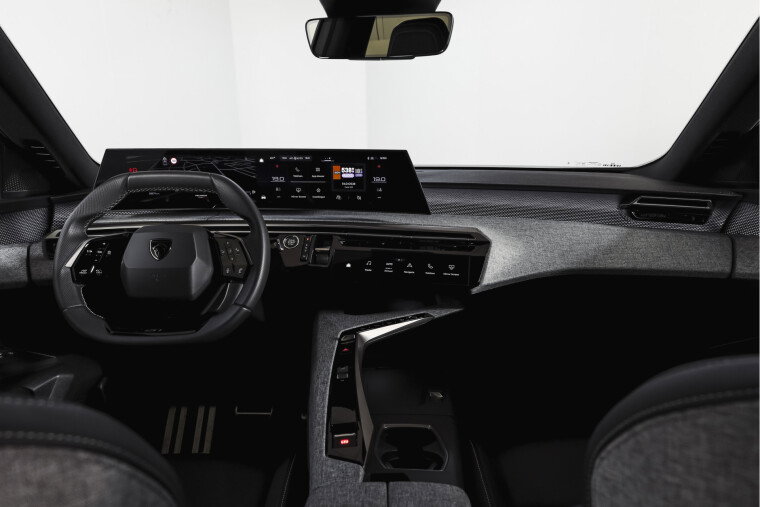 Peugeot - 5008