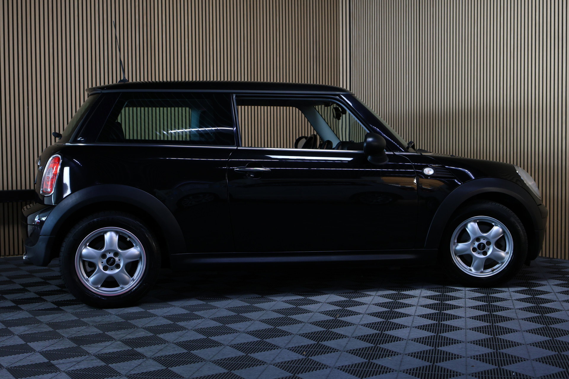 MINI 1.6 One Salt AVM RED HOT CLIMATRONIC LM VELGEN "10 - foto 6