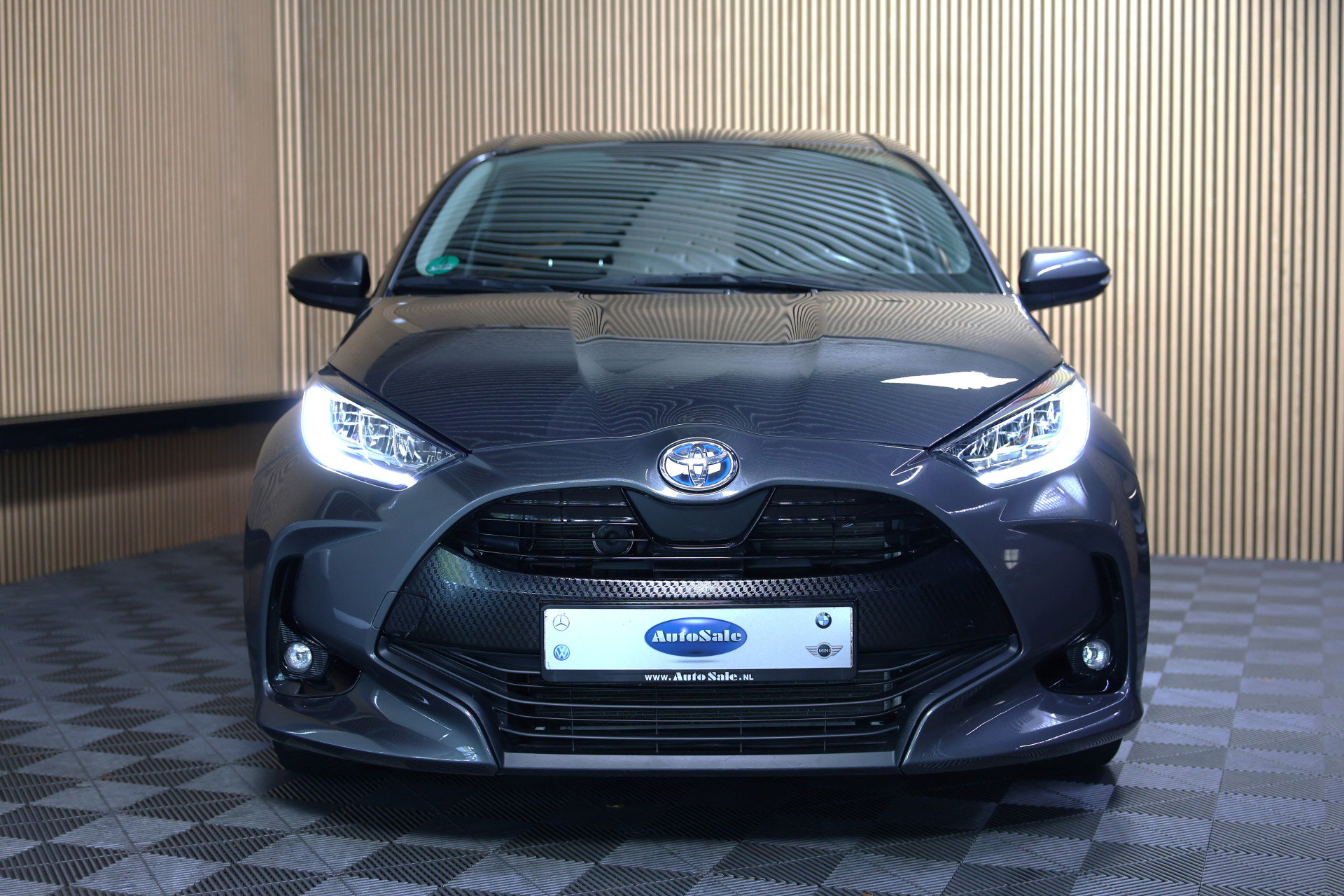 Toyota 1.5 Hybrid Business Plus AUTOM CLIMA CAMERA CRUISE CARPLAY LANE STOELVW '23 - foto 9