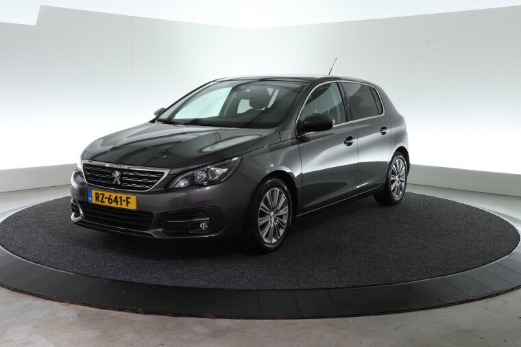 Foto van Peugeot 308 1.2 PureTech Allure