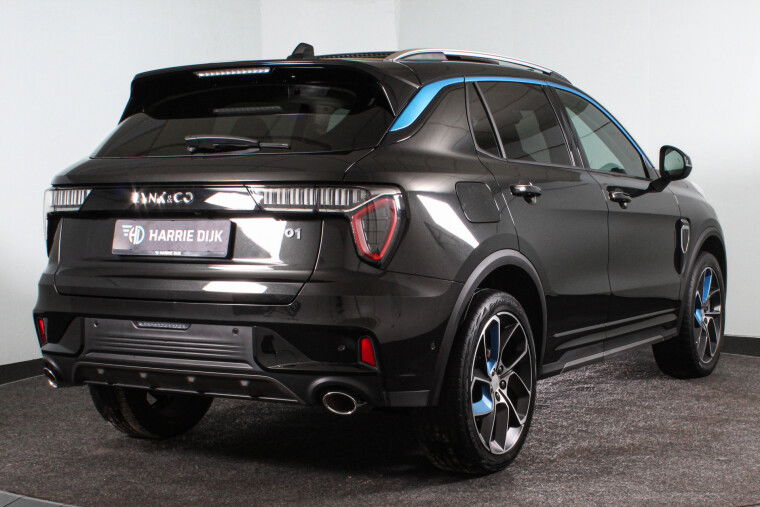 Lynk & Co - 01