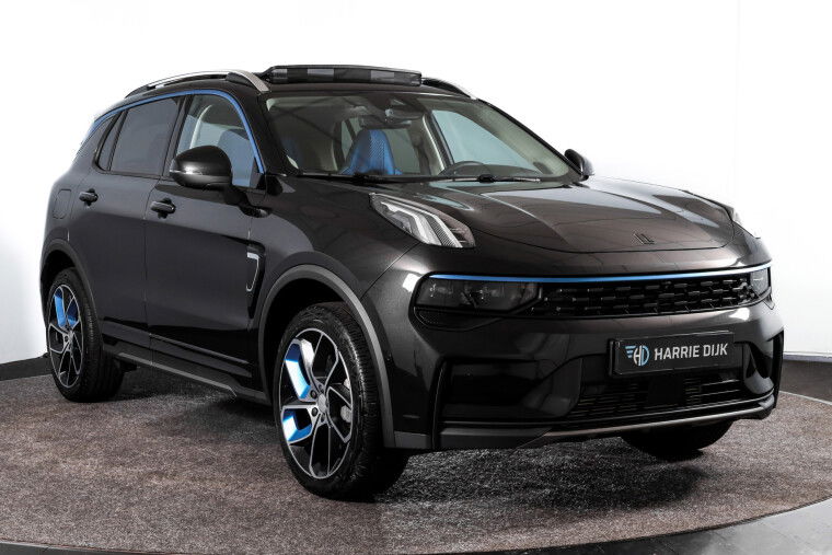 Lynk & Co - 01