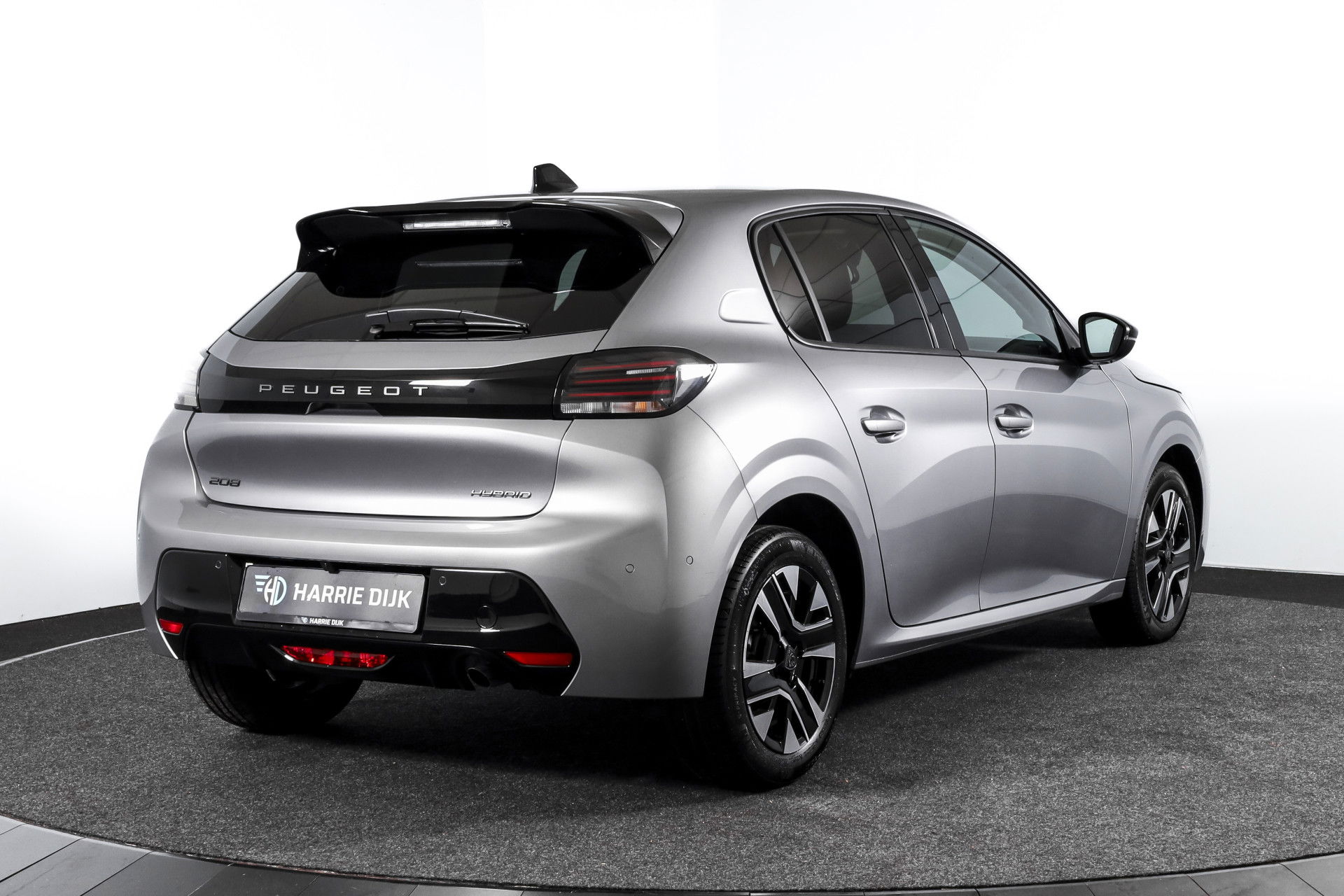 Peugeot - 208