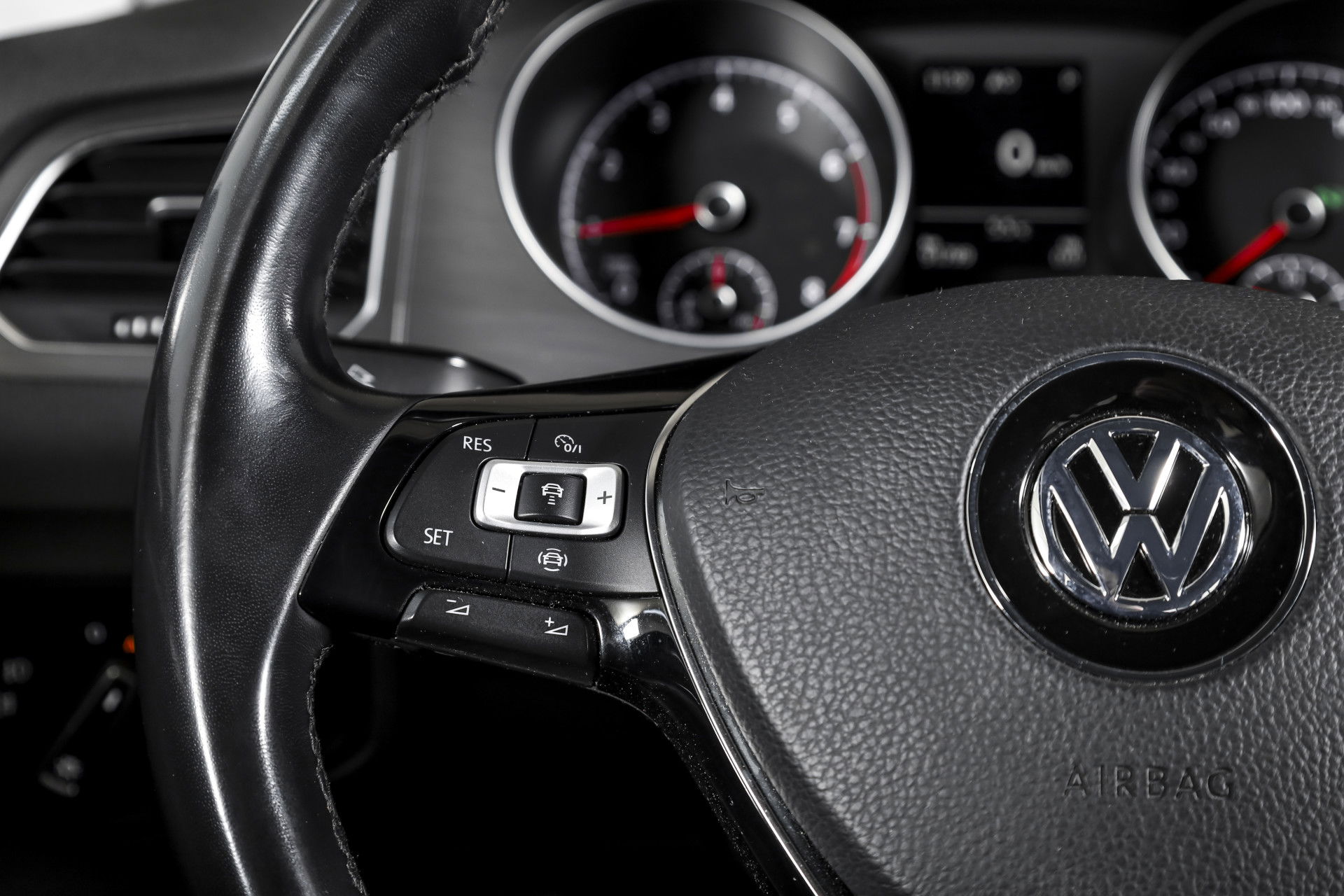 Volkswagen - Golf Sportsvan