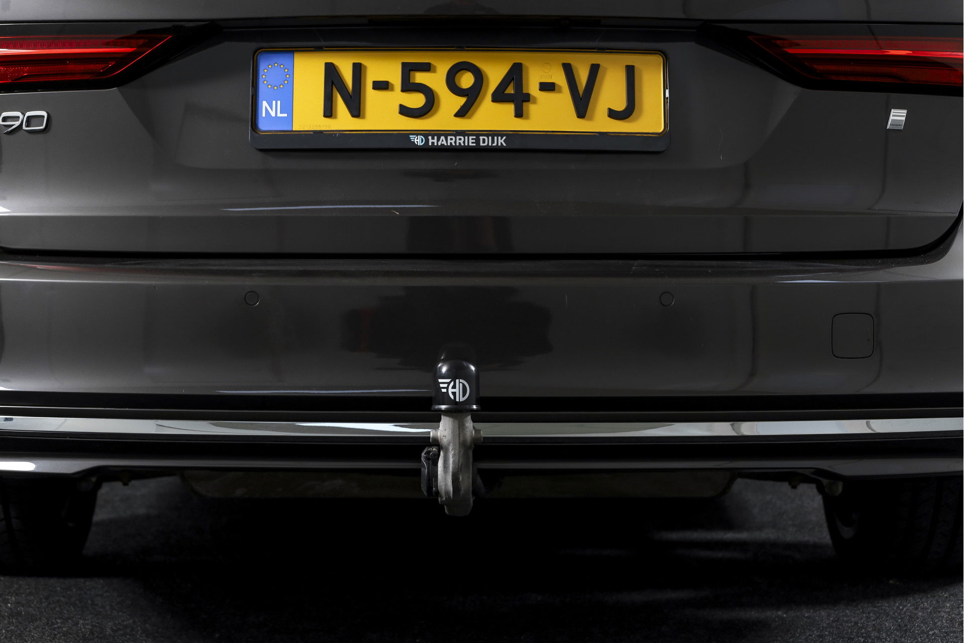 Volvo - V90