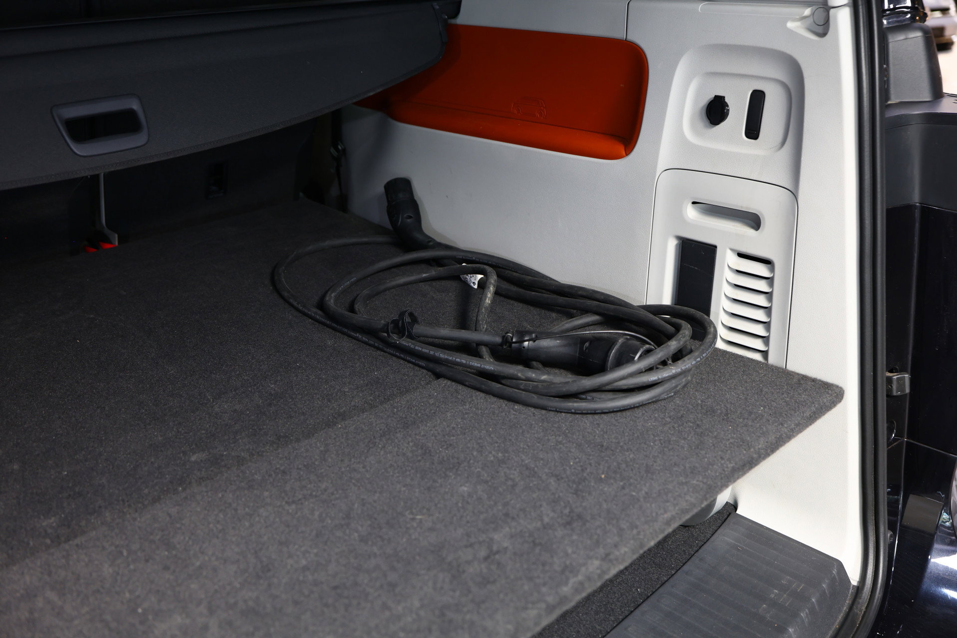 Volkswagen 1st Max 77kWh BTW | Elek. Deuren | Leder | 360° | Trekhaak - foto 54