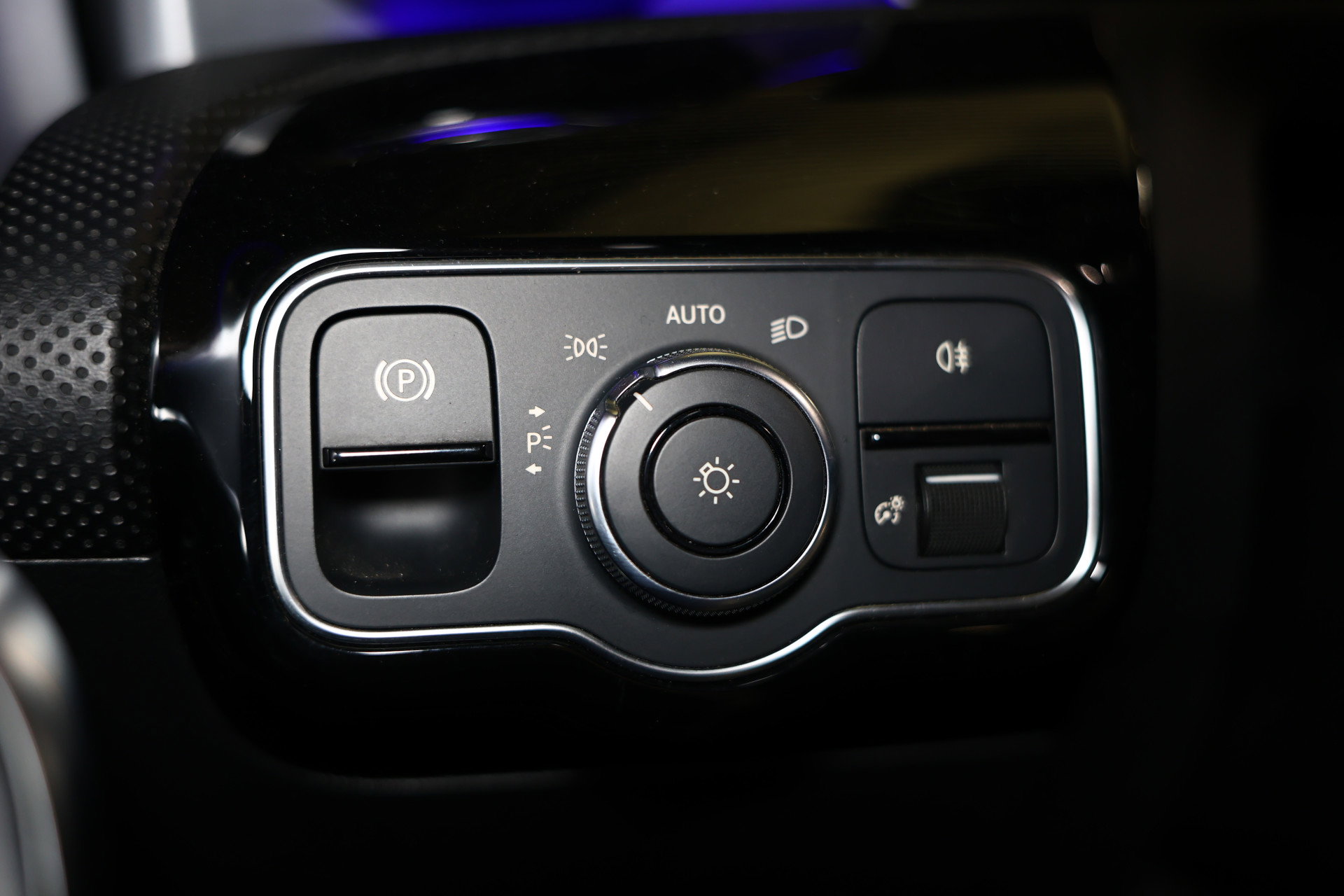 Mercedes-Benz AMG 35 4MATIC PANO NAVI CAMERA VIRTUAL CRUISE CLIMA SFEER STOELVW BT '19 - foto 20