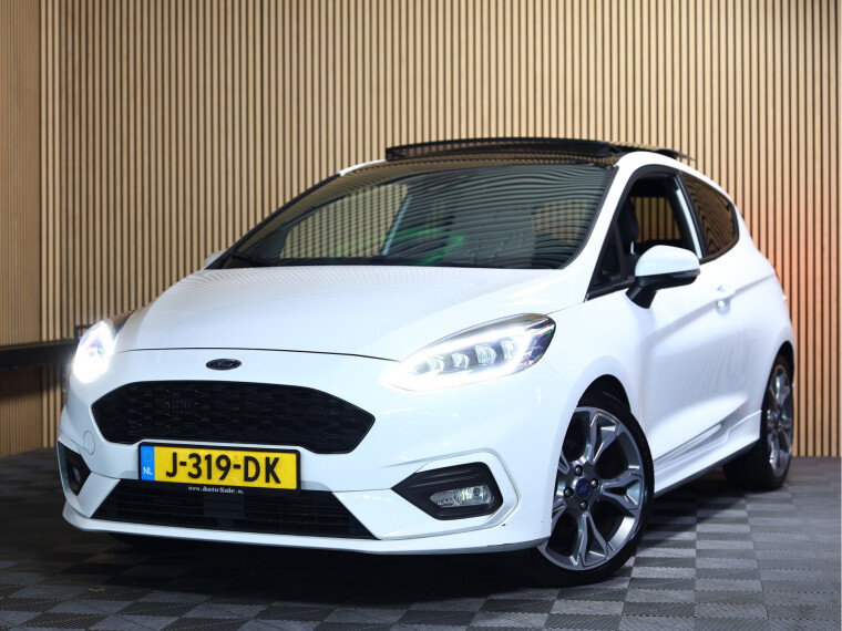 Ford 1.0 EcoBoost Titanium ST LINE SUPERSTAAT !