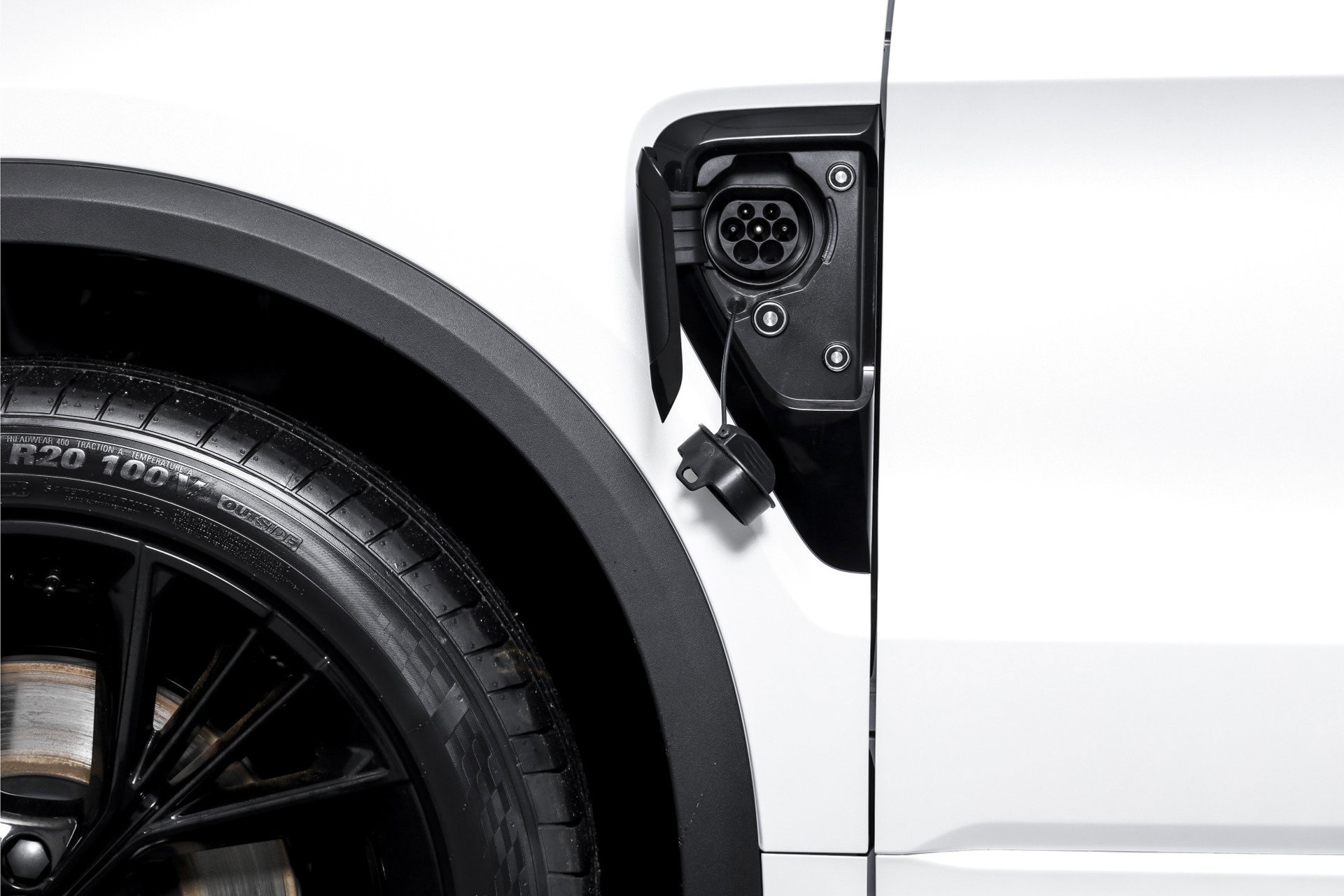 Lynk & Co - 01