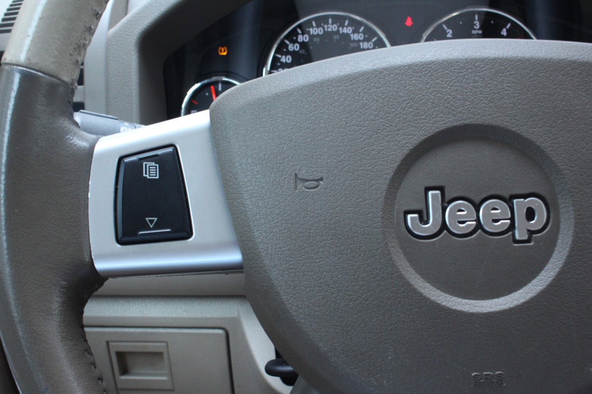 Jeep 2.8 CRD Limited AUT YOUNGTIMER APK4/2026 2eEIG! DAK LEER NAV STOELVW '08 - foto 17