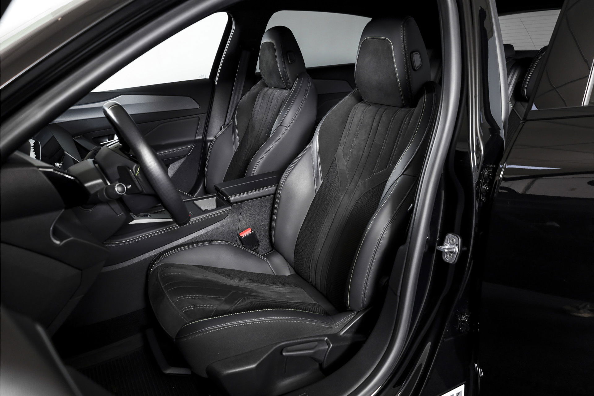 Peugeot - 308