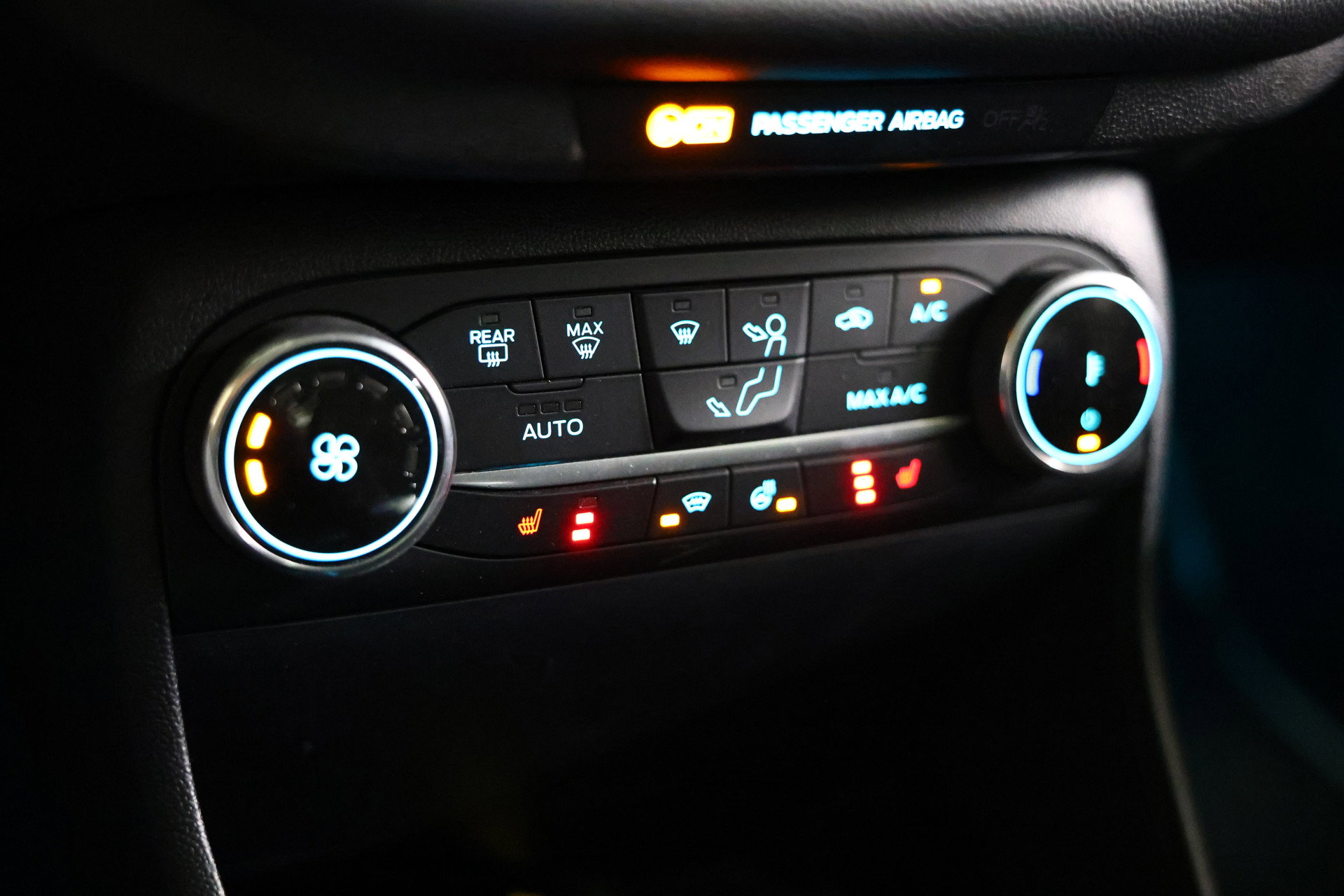 Ford 1.0 EcoBoost Hybrid 39.000 km Titanium AUT CARPLAY DAB STUURVW '22 - foto 21
