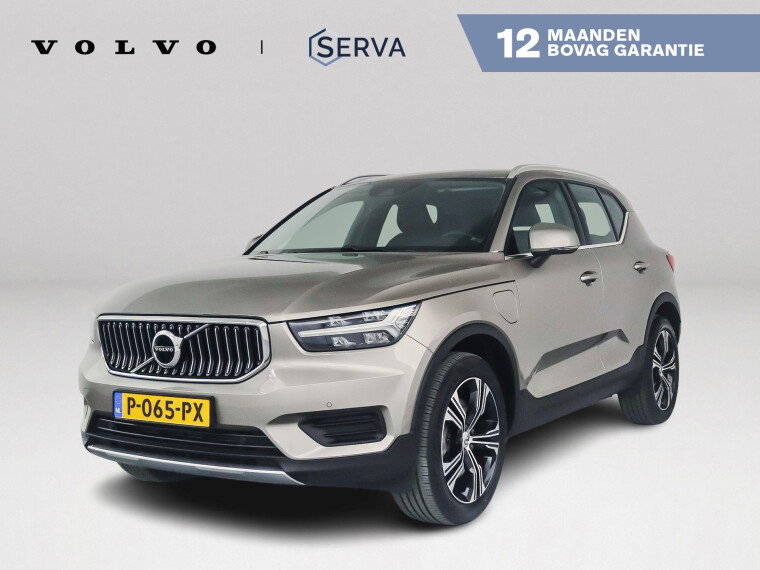Foto van Volvo XC40 T4 Recharge Inscription | Parkeercamera | Stoel- en Stuurverwarming | Trekhaak