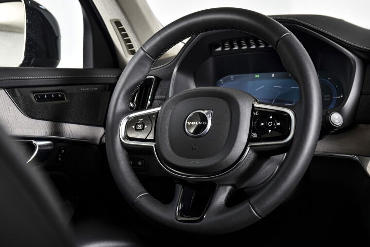 Volvo - XC90
