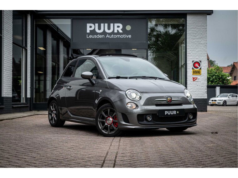 Foto van Abarth 500 C 1.4 T-Jet Scorpione