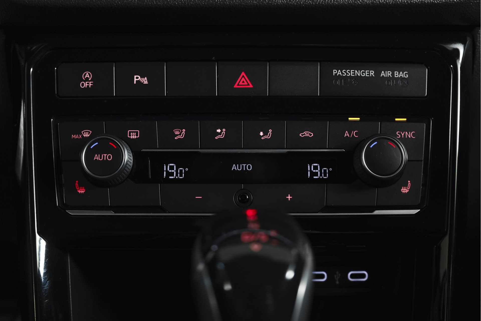 Volkswagen - T-Cross