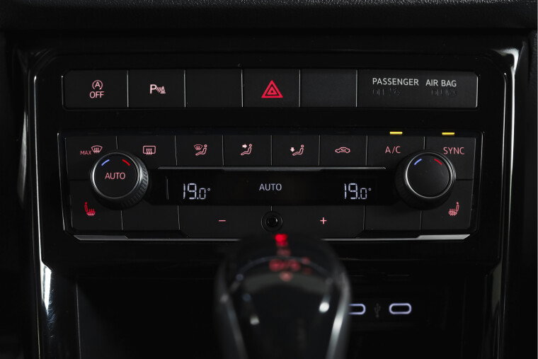 Volkswagen - T-Cross