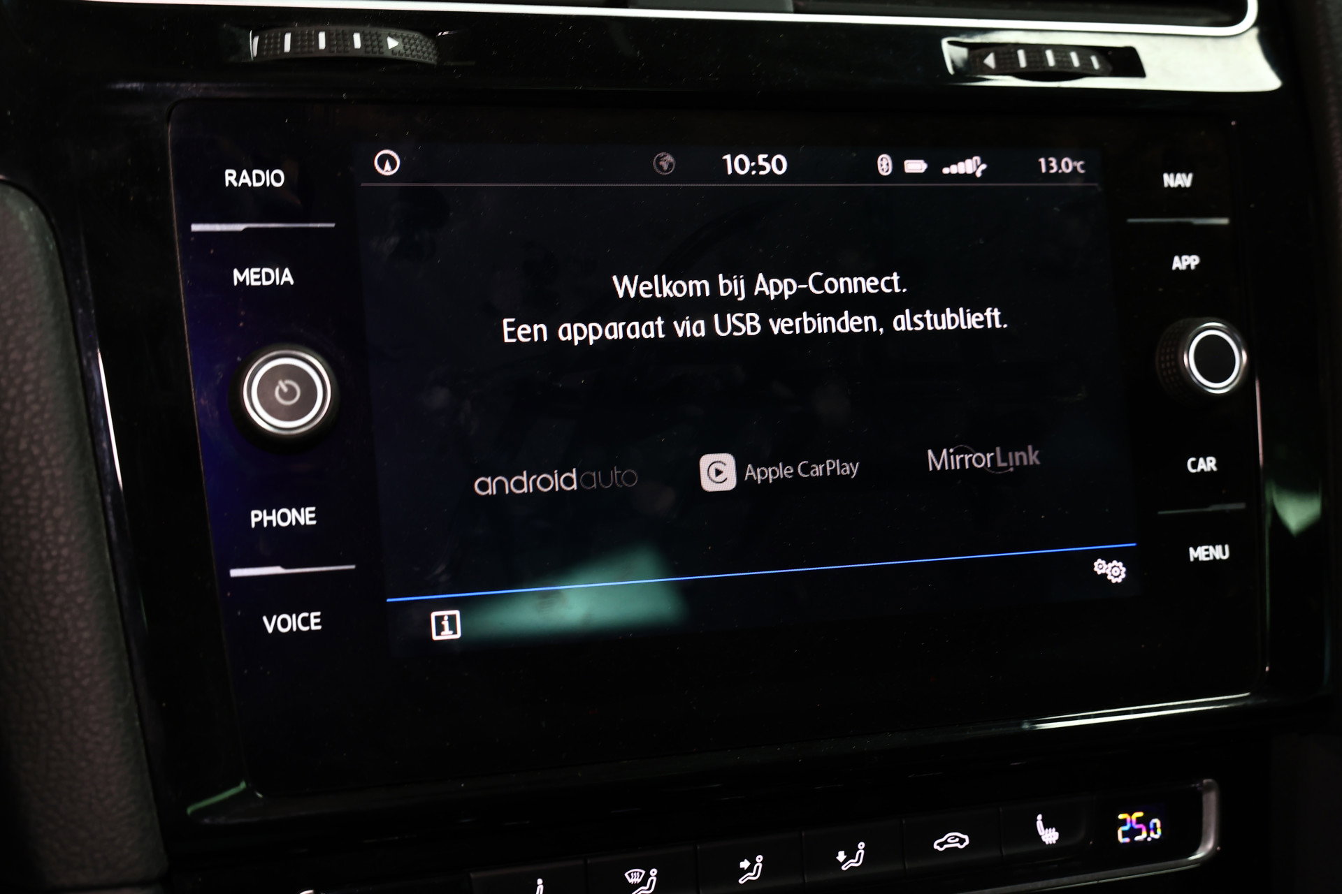 Volkswagen Variant 1.4 TSI Highline AUTOMAAT PANORAMADAK NAVI CARPLAY STOELVW "17 - foto 27