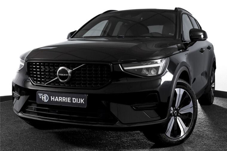Volvo - XC40