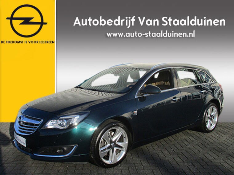 Foto van Opel Insignia Sports Tourer 2.0 T Cosmo 4x4