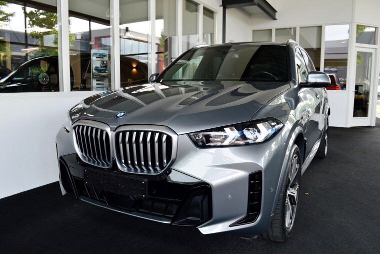 Foto van BMW X5 xDrive50e Hybride M-Sportedition | Facelift !