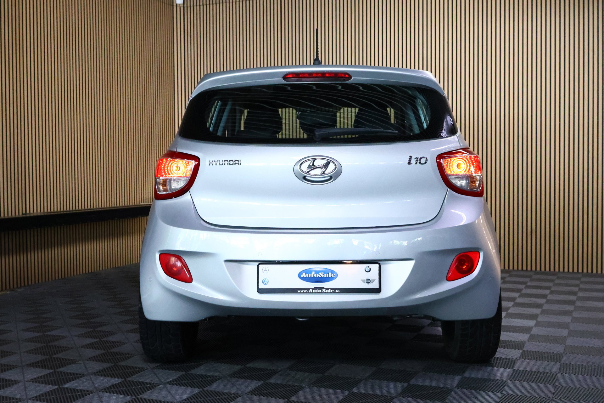 Hyundai 1.0i Comfort 5p. AUTOMAAT AIRCO BT STOELVERWARMING 2016 - foto 6