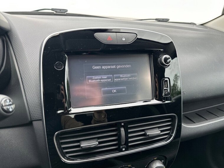 Renault - Clio