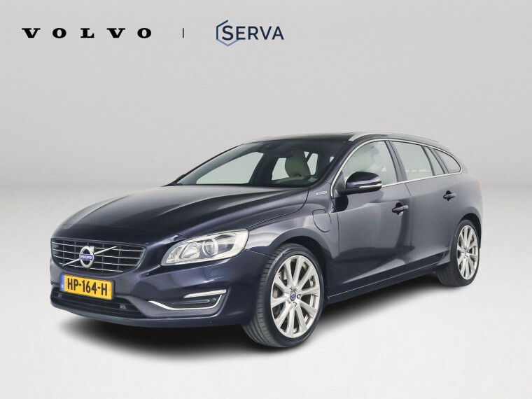 Foto van Volvo V60 D6 Aut. AWD Plug-In Hybrid Summum | Schuif-/kanteldak | Parkeercamera | Stoelverwarming | Blis