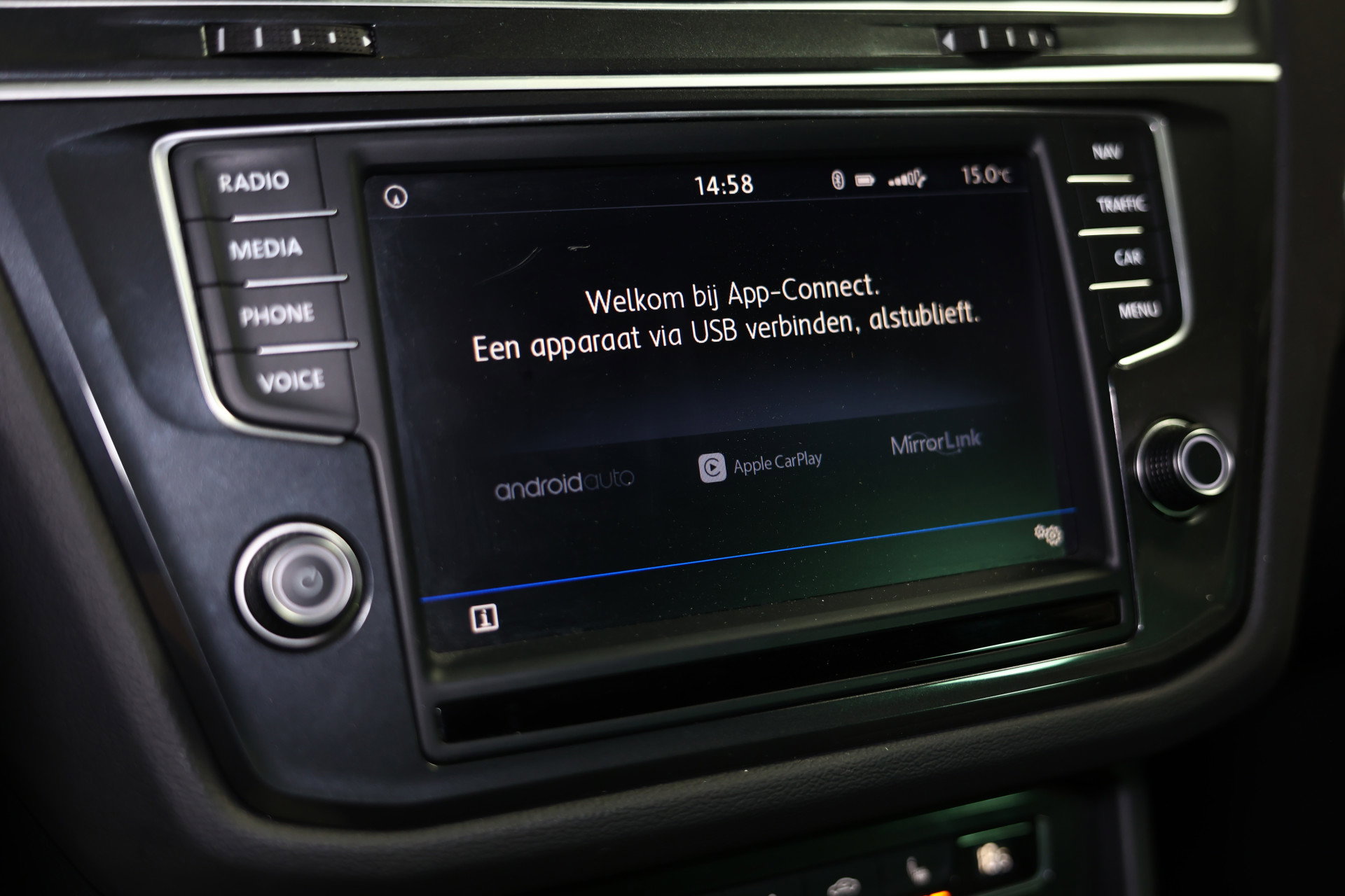 Volkswagen 1.4 TSI ACT Highline SPORTLEDER CARPLAY NAVI CLIMA PDC LANE EL.STOEL+VW MEMORY '16 - foto 24
