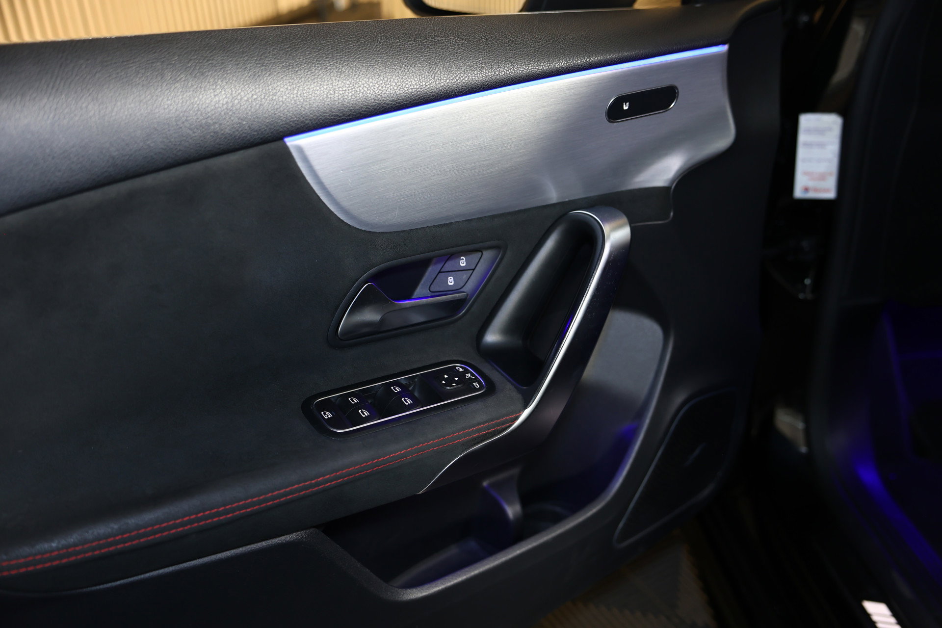 Mercedes-Benz AMG 35 4MATIC PANO NAVI CAMERA VIRTUAL CRUISE CLIMA SFEER STOELVW BT '19 - foto 16