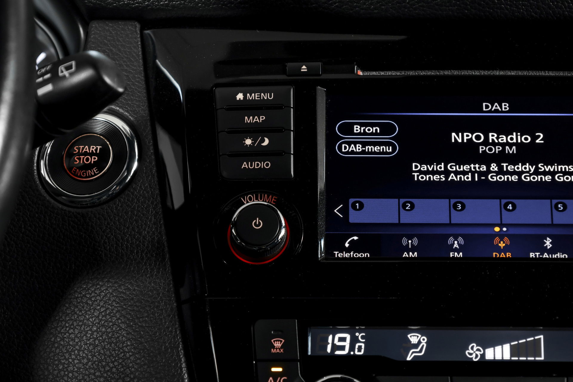 Nissan - QASHQAI