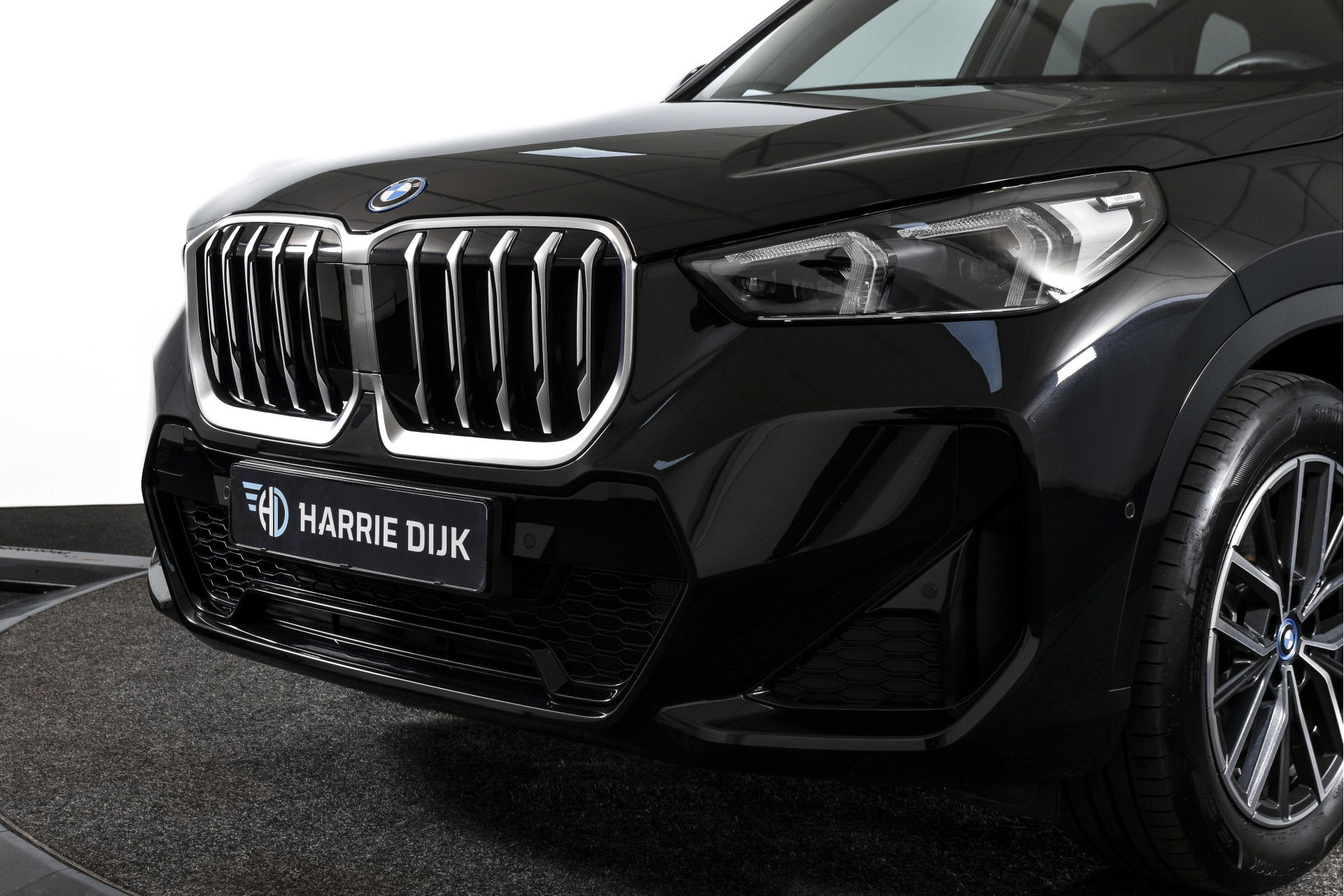 BMW - X1