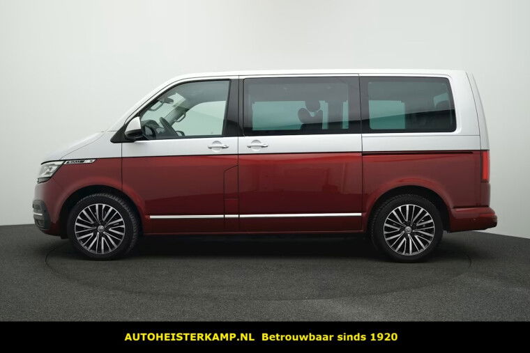 Volkswagen Multivan T6.1 2.0 TDI L1H1 4Motion BULLI 204 PK DSG ACC Trekhaak LED 2 EL. Schuifdeuren Leder 18 Inch