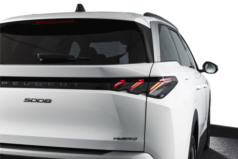 Peugeot - 5008
