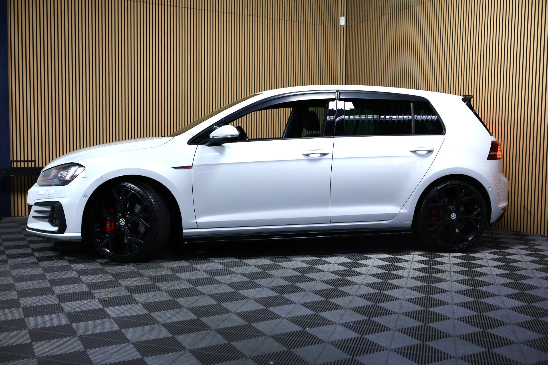 Volkswagen 2.0 TSI GTI Performance DSG NAVI CLIMA CRUISE MAXTONSTOELVW PARK ASS. STOELVW '14 - foto 11