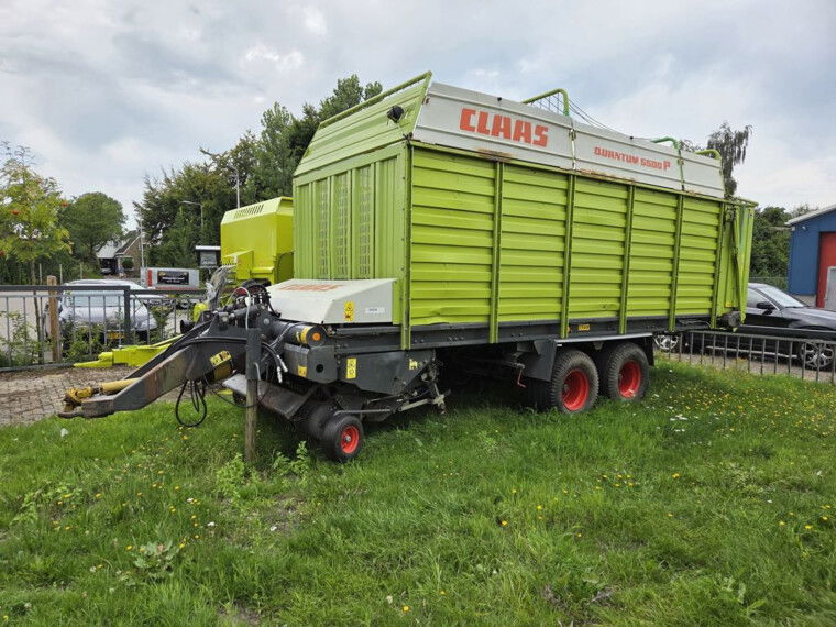 Foto van Claas Quantum 5500P