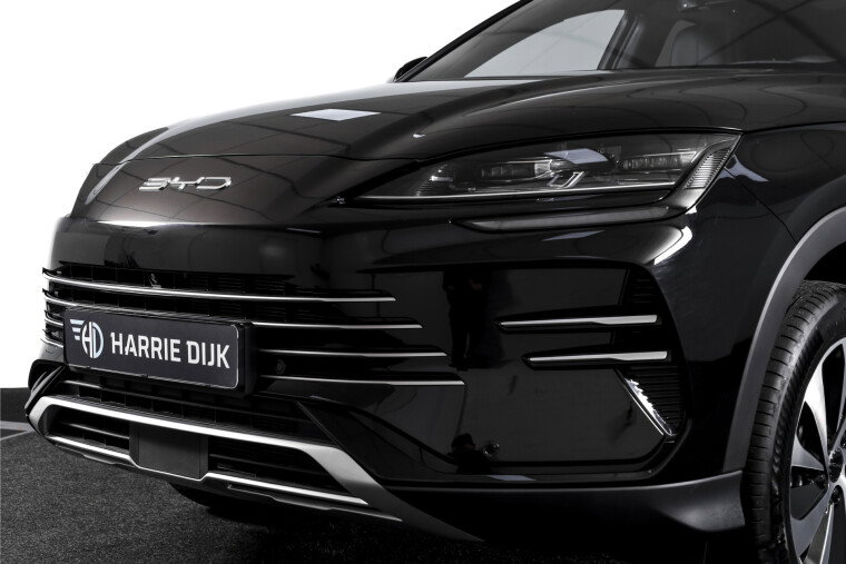 BYD - SEAL U
