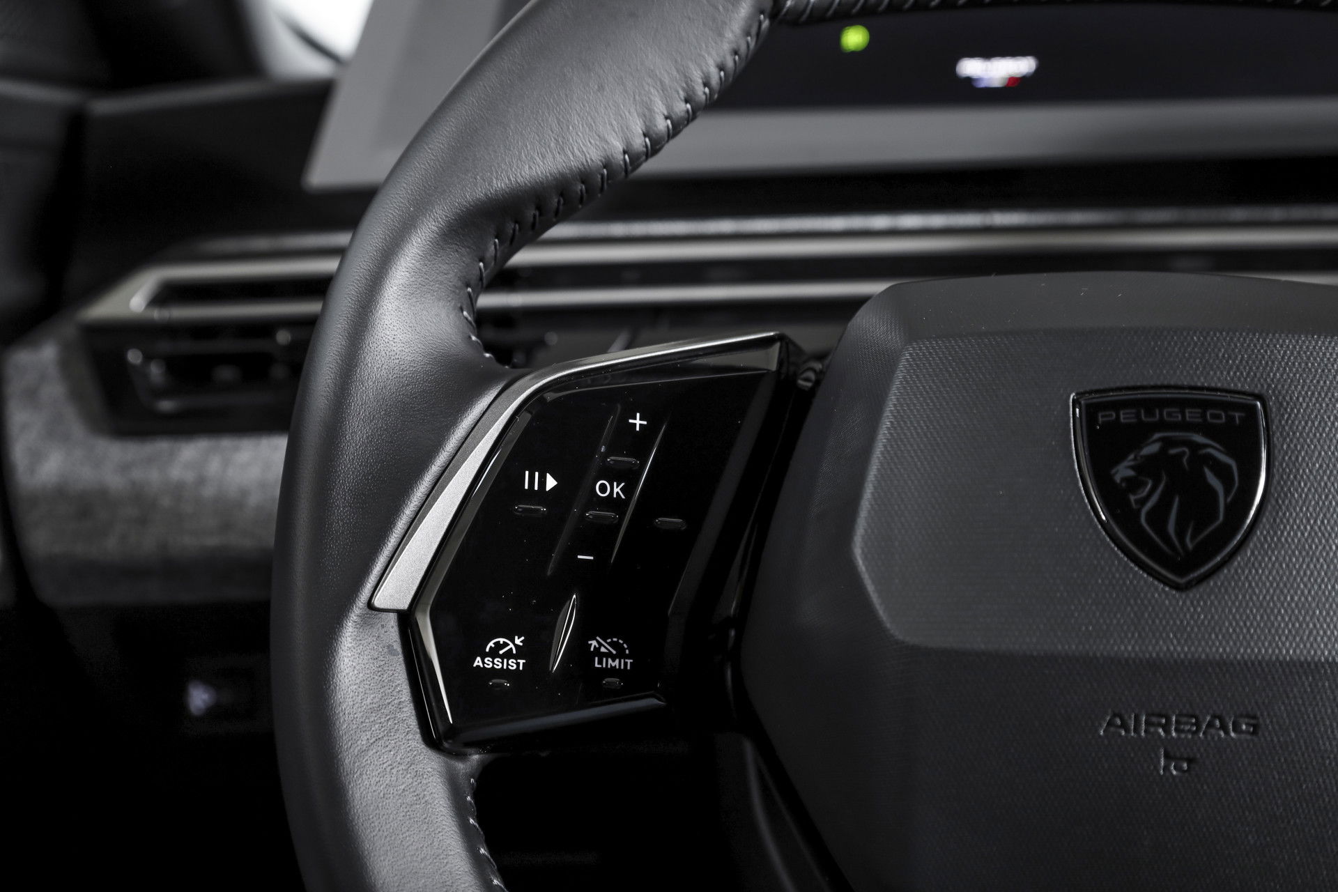 Peugeot - 5008